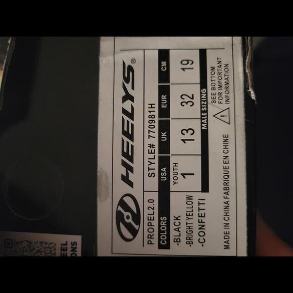 Heelys kids size 1 black & bright yellow Propel 2.0 - Picture 7 of 8